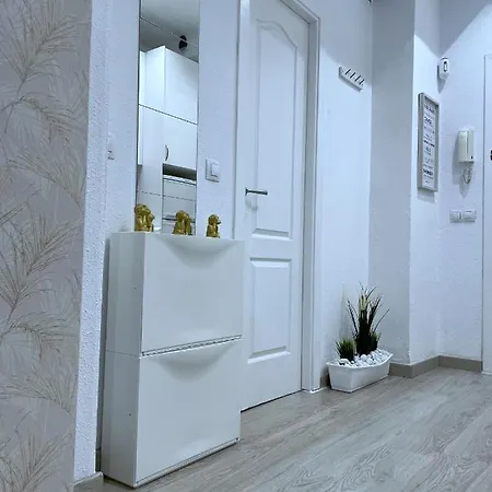 Precioso Apartamento Cerca De La Playa. * Benalmadena
